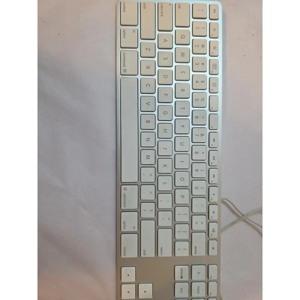Apple Wired Keyboard A1243 & Mouse A1152 Combo Set